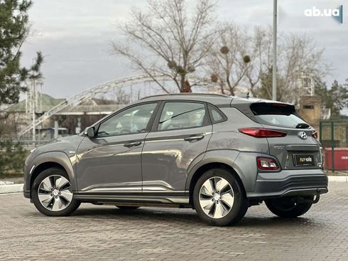 Hyundai Kona Electric 2019 - фото 12