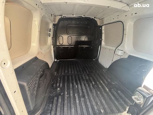 Renault Kangoo 2018 белый - фото 15