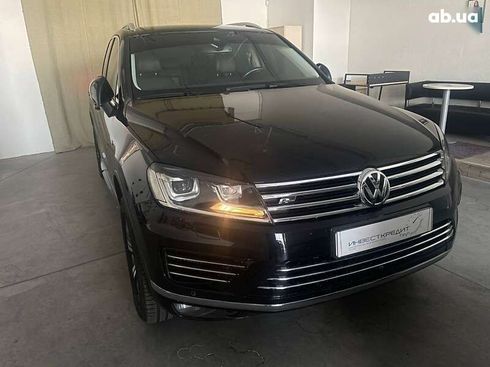 Volkswagen Touareg 2015 - фото 4