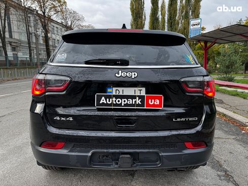 Jeep Compass 2017 черный - фото 7