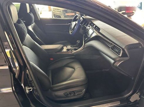 Toyota Camry 2020 - фото 20