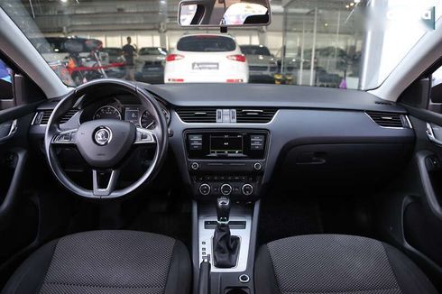 Skoda Octavia 2016 - фото 14