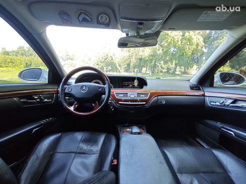 Mercedes-Benz S-Класс 2008 серебристый - фото 17