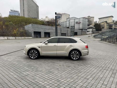 Bentley Bentayga 2018 - фото 5
