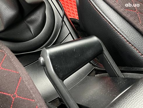 Renault Megane 2004 красный - фото 12