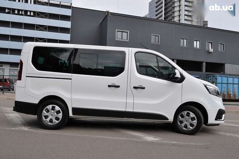 Renault Trafic 2021 - фото 7