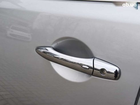 Nissan Armada 2016 - фото 6