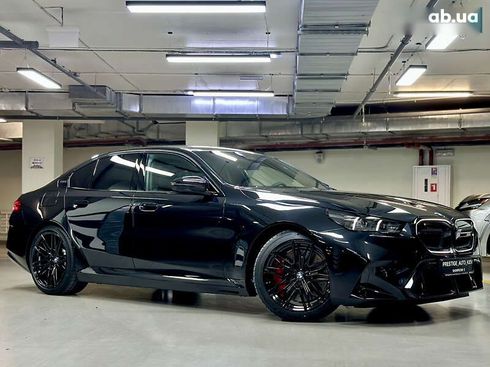 BMW M5 2025 - фото 3