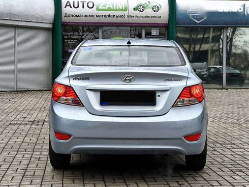 Hyundai Accent 2011 - фото 8