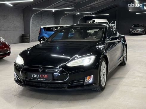 Tesla Model S 2016 - фото 13