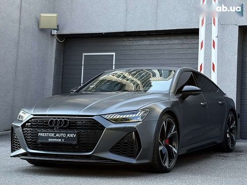 Audi RS7 2021 - фото 11