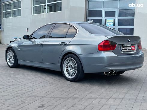 BMW 3 серия 2005 серый - фото 7