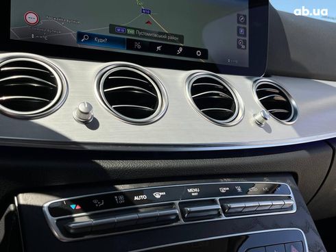 Mercedes-Benz E-Класс 2020 черный - фото 42