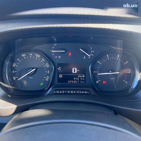 Peugeot Expert 2020 - фото 23