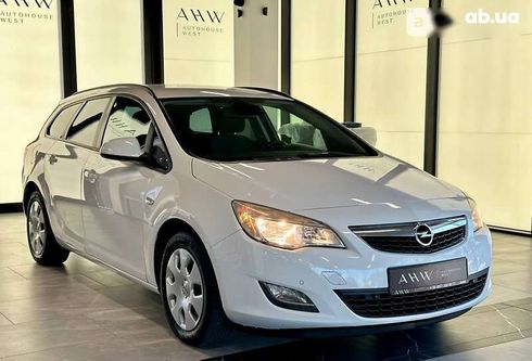 Opel Astra 2011 - фото 6