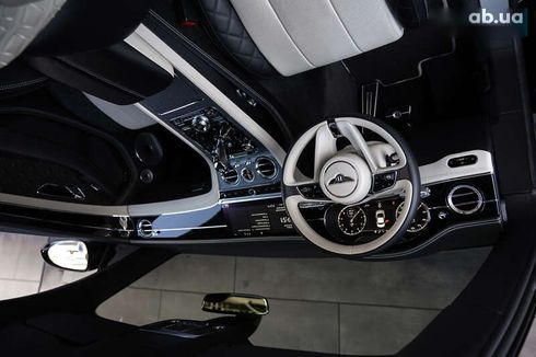 Bentley Continental GT 2018 - фото 20