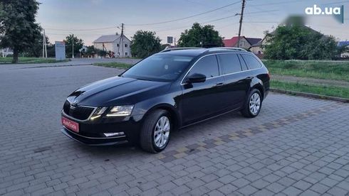 Skoda Octavia 2019 - фото 7