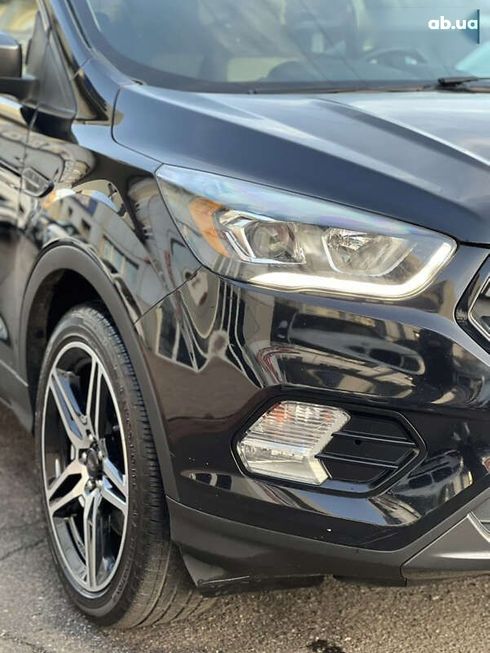 Ford Escape 2018 - фото 13