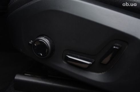 Volvo XC60 2020 черный - фото 13