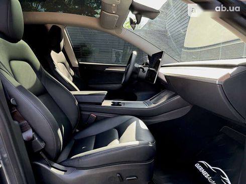 Tesla Model Y 2022 - фото 18