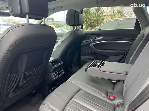 Audi E-Tron 2020 - фото 27
