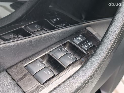 Infiniti FX-Series 2013 белый - фото 21