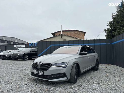 Skoda Superb 2020 - фото 15