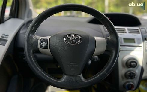 Toyota Yaris 2006 - фото 18