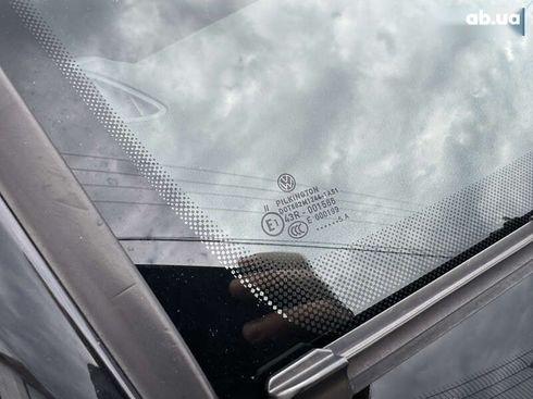 Volkswagen Tiguan 2015 - фото 11