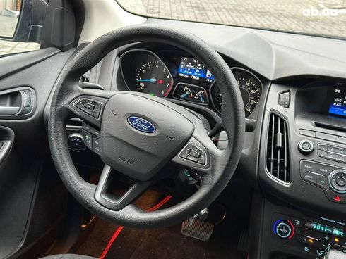 Ford Focus 2017 серый - фото 8