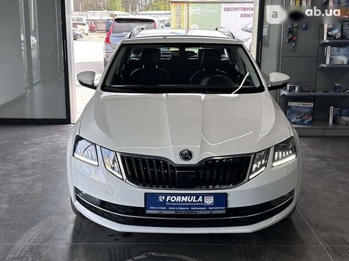 Skoda Octavia 2019 - фото 4