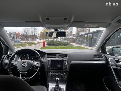 Volkswagen e-Golf 2015 серый - фото 20