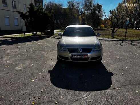 Volkswagen passat b6 2008 бежевый - фото 2