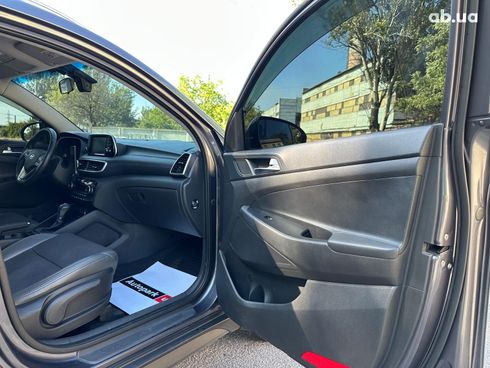 Hyundai Tucson 2019 серый - фото 74