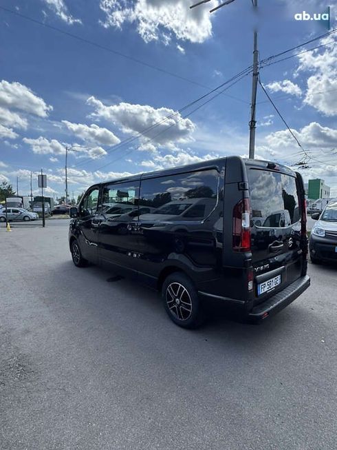 Opel Vivaro 2018 - фото 4
