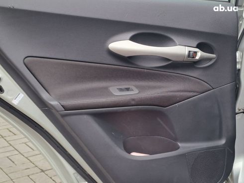 Toyota Auris 2007 серый - фото 17