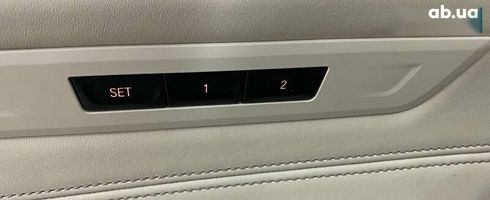 BMW 5 серия 2017 - фото 20