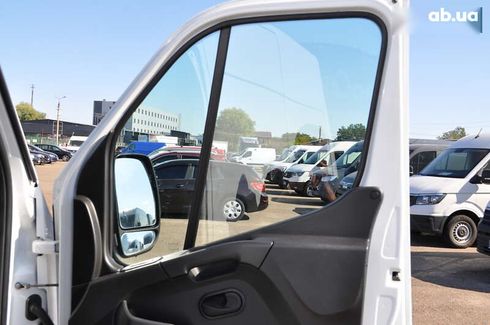 Renault Master 2021 - фото 28