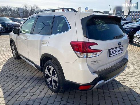 Subaru Forester 2019 - фото 5