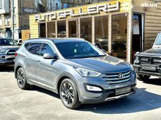 Продаж вживаних Hyundai Santa Fe 2015 року - купити на Автобазарі