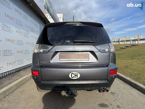 Mitsubishi Outlander 2011 - фото 4
