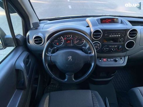 Peugeot Partner 2016 - фото 18