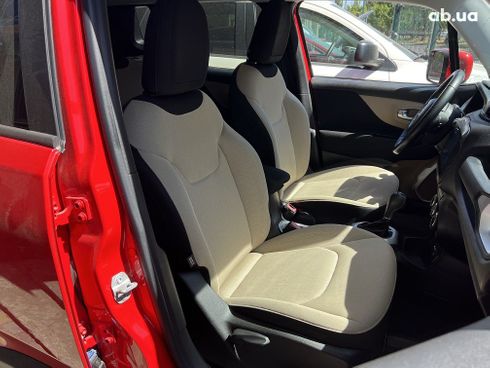 Jeep Renegade 2016 красный - фото 7