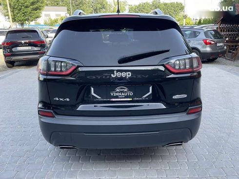 Jeep Cherokee 2018 - фото 8