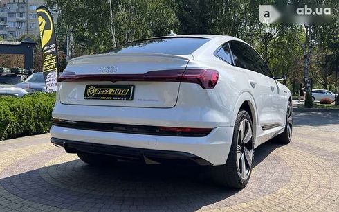 Audi E-Tron 2020 - фото 7