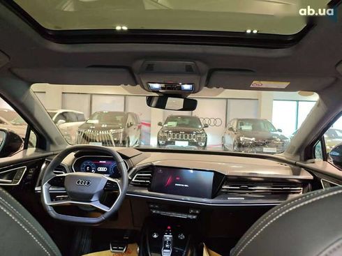 Audi Q4 e-tron 2024 - фото 2