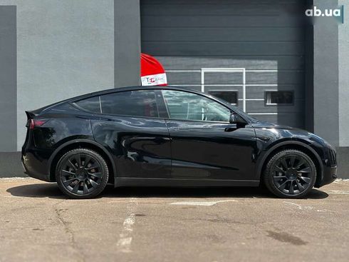 Tesla Model Y 2022 - фото 11