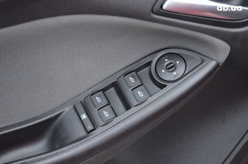 Ford Focus 2014 красный - фото 20