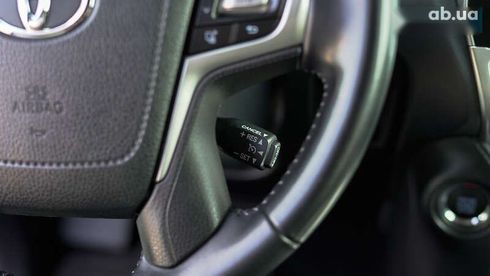 Toyota Land Cruiser Prado 2022 - фото 21