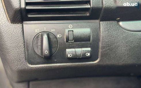 BMW X5 2004 - фото 9